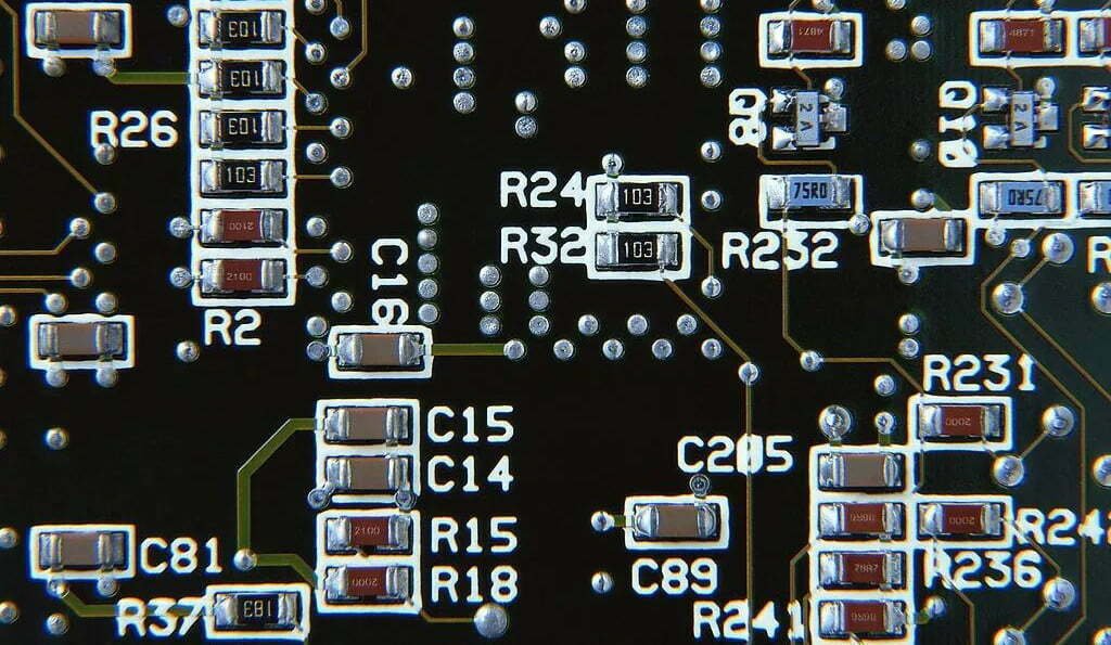 PCB Layout Decoupling Capacitor