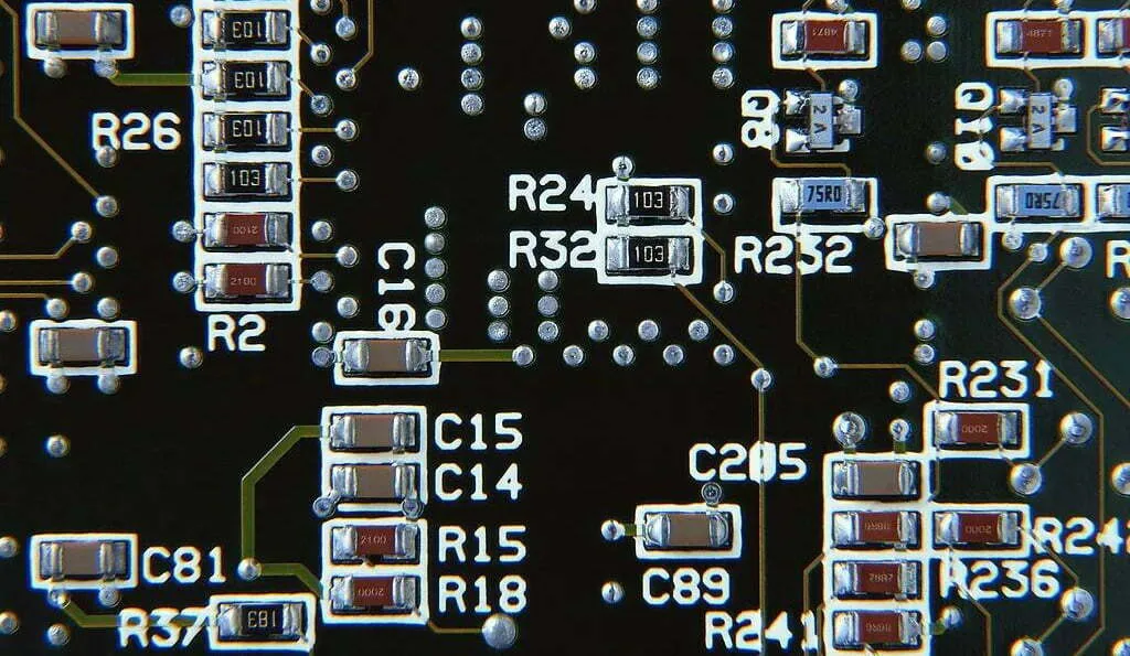 PCB Design 5 PCB Layout Decoupling Capacitor